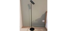 Lampadaire acier noir Faro Barcelona