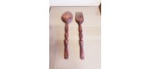 Cuillère et fourchette géantes en bois sculpté( ref K 27 )