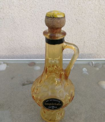 Ancienne Bouteille d'eau de toilette '' Impériale '' 