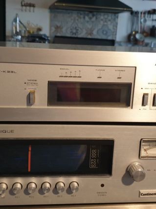 Lecteur tuner AKAI AT-K33L année  1981-82