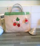 Sac cabas au crochet avec motif fraise ( V )