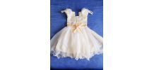 Robe fillette mariage ou Baptême 12 ans ( V )