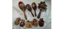 LOT INSTRUMENTS DE MUSIQUES divers en bois 