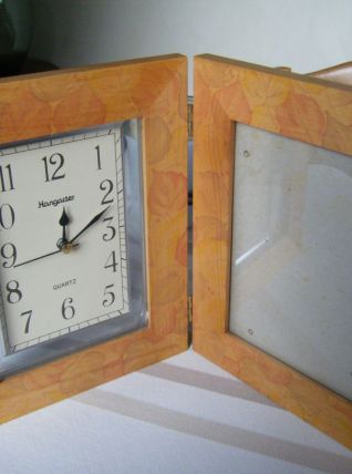 Pendule cadre Hangarter à poser en bois Vintage