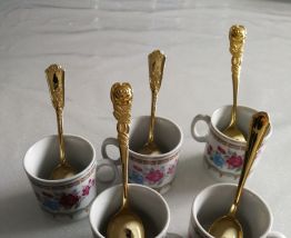 6 Tasses à café à motif floral 