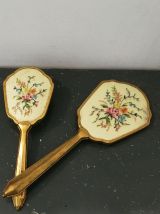 Brosse et miroir en métal doré vintage à fleurs