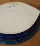Plat céramique en forme de bateau