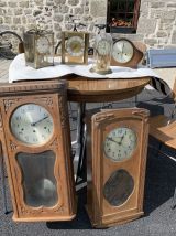 Lot de 7 horloges