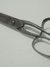 Ancienne paire de ciseaux