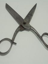 Ancienne paire de ciseaux