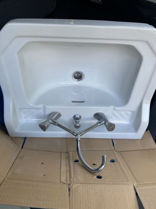 Lavabo ancien 