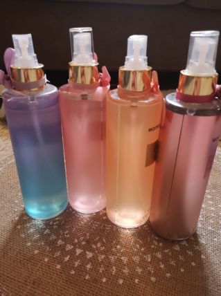 Lot de 4 brumes women secret