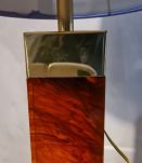 lampe laiton et resine ambré   1970  type deluxe  40x22 trac
