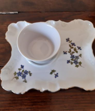 ancien plateau pour déjeuner