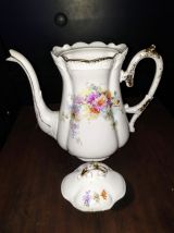 Cafetière en porcelaine de Limoges 