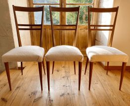 4 chaises scandinaves tissus bouclette