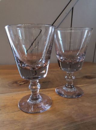 2 magnifiques grands verres à pied 