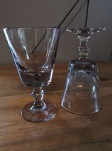 2 magnifiques grands verres à pied 