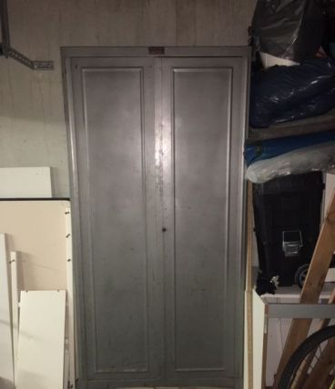 Ancienne armoire métallique de la célèbre marque Bauche