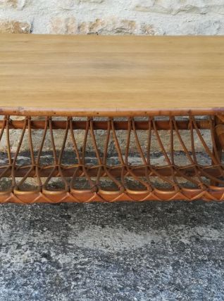 Table basse en rotin et bambou 