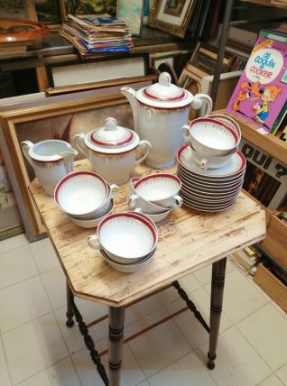 service de table porcelaine de Limoges (85 pièces)