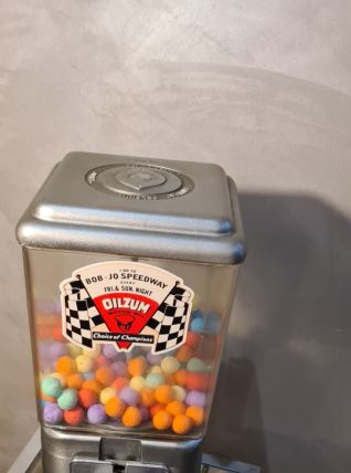 distributeur brabo vintage bonbons cacahuetes