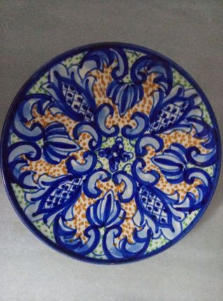Assiettes peintes à la main