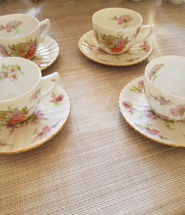 Tasses en porcelaine de Bavière 