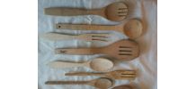 lot cuillère et ustensiles en bois de cuisine 