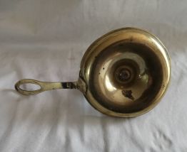 ancien bougeoir de nuit en laiton 