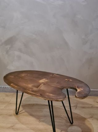 petite table basse  enforme de palette de peintre pieds en e