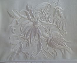 Parure ancienne de berceau