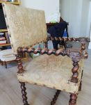 fauteuils de chateau anciens