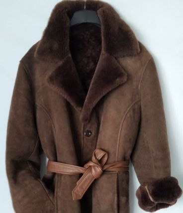 Peau lainée véritable L mouton retourné Shearling marron vin