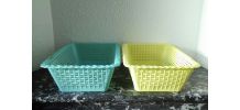 Deux panières à pain en plastique (Années 60)