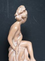 Sculpture femme au bain