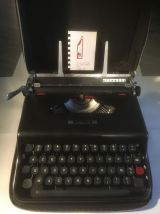 Exceptionnelle black Lettera 22