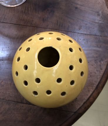 Porte paille ou pique fleur céramique 