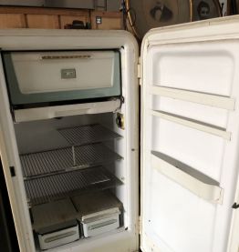 Frigo américain frigidaire Général Motors, transfo 220v
