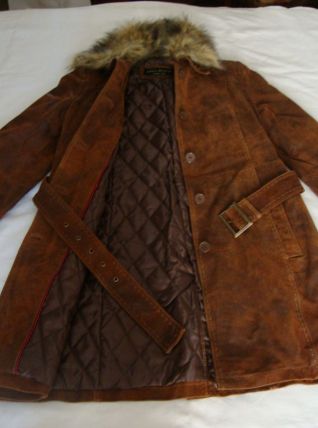 manteau en cuir  taille 38/40