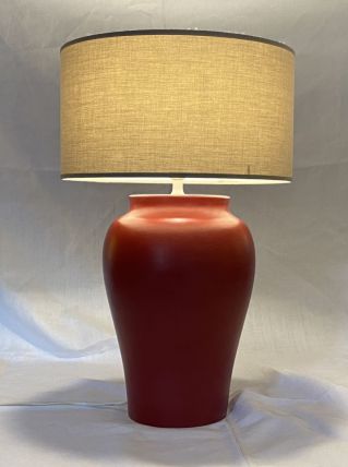 Lampe de salon couleur : bordeaux / Hermès avec abat-j