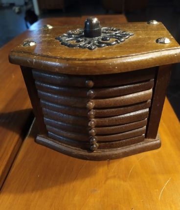 Coffret de sous-verres en bois et liège