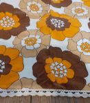 Nappe vintage. Années 60/70. Grand Teint Meuble. 