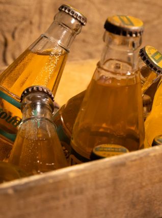 Bouteilles de soda vérigoud orange et citron