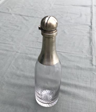Flacon à eau de vie