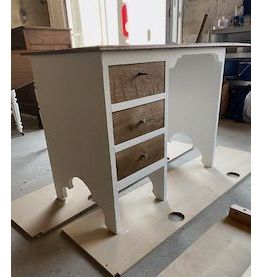 Bureau en chêne massif des années 50