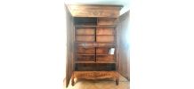 Ancienne armoire de mariage Cévenole