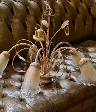 lustre   fleural  5 tulipes 1980 avec jolie patine bon etat 