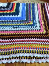 Couverture en laine en crochet - Années 70