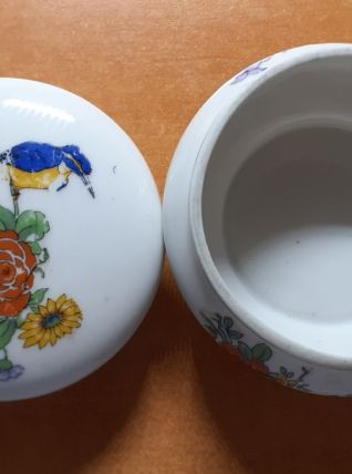 Bonbonnière porcelaine signée A.F Limoges